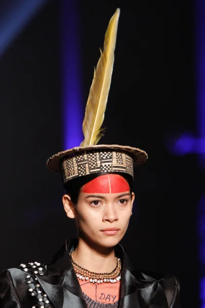 Look 123